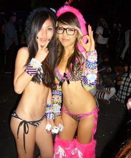 ...; Amateur Asian Babe Girlfriend Hot Non Nude Party Teen 