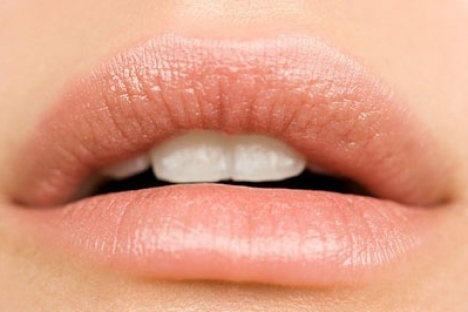 Natural lips; Erotic 