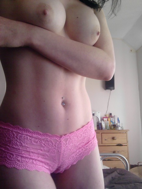 ...; Babe Selfshot Teen 